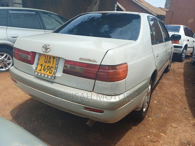 Toyota Premio 1.8 FWD 2001 Silver