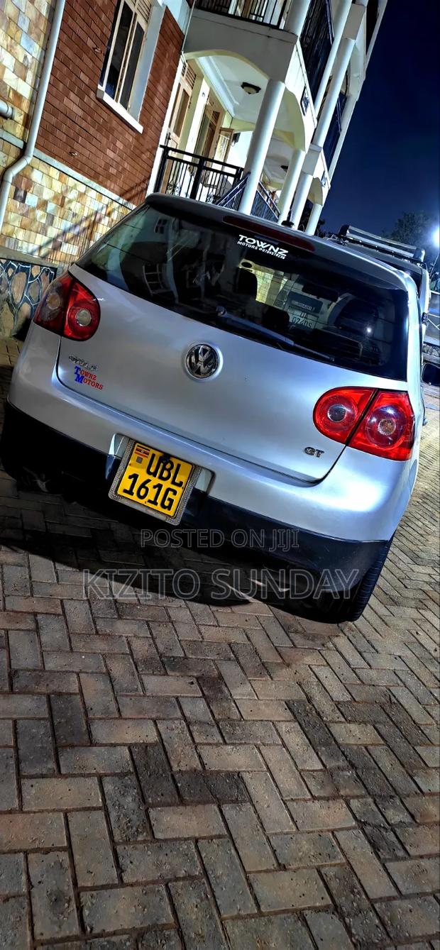 Volkswagen Golf 2009 Silver