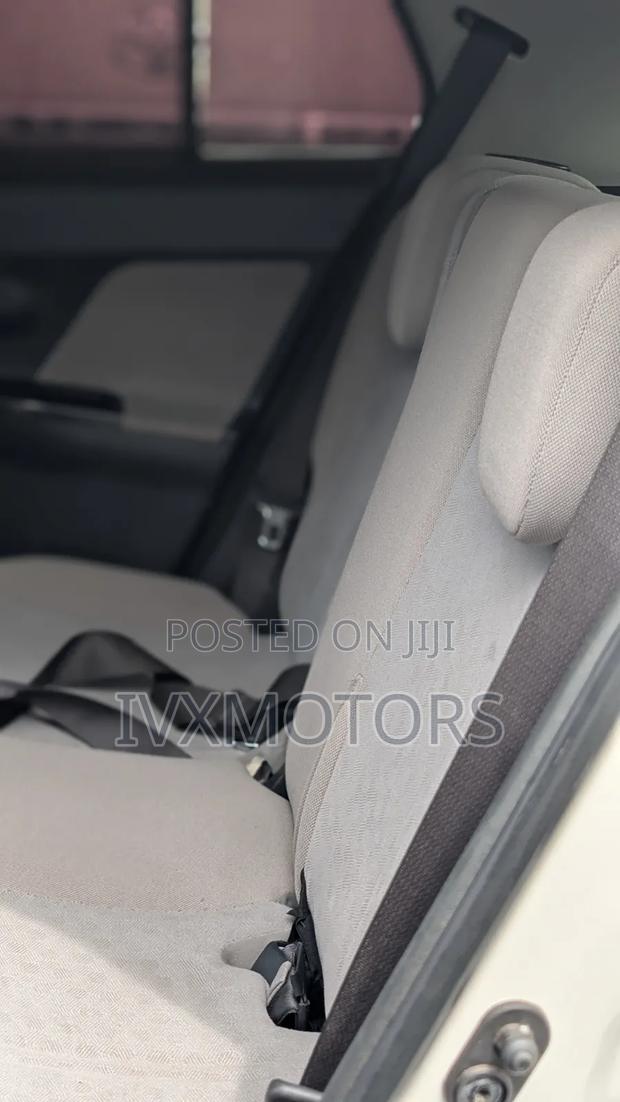 Toyota IST 2008 White