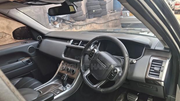 Land Rover Range Rover 2014