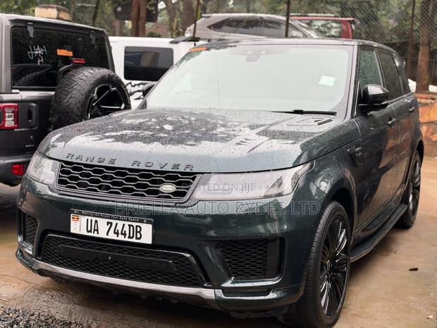 Land Rover Range Rover Sport 2017 Green