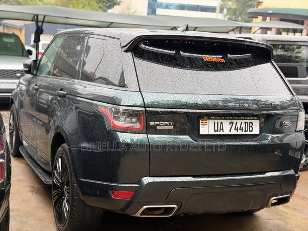 Land Rover Range Rover Sport 2017 Green