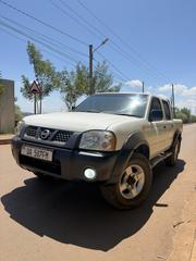 Nissan Hardbody 2011 White for sale