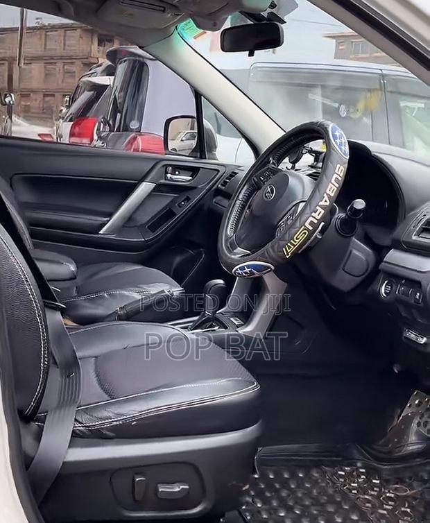 Subaru Forester 2.0XT Touring AWD 2016 Blue
