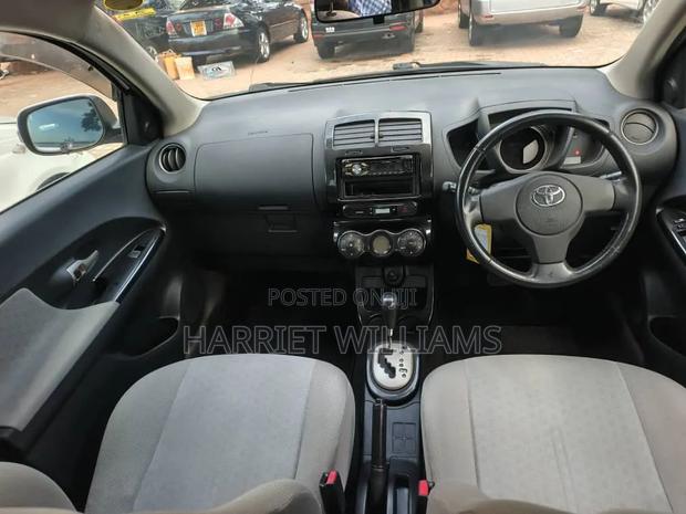 Toyota IST 2007 White