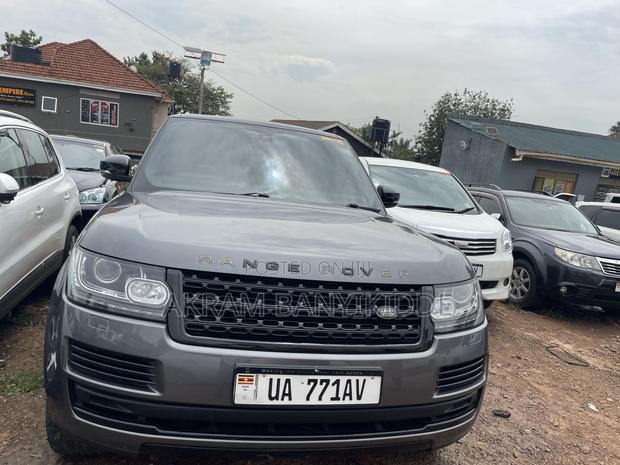 Land Rover Range Rover 2019 Gray