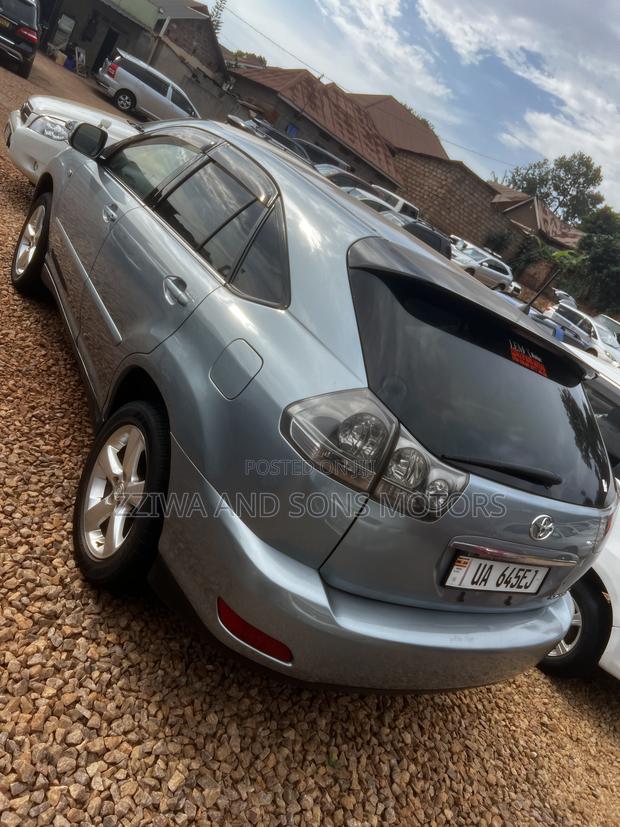 Toyota Harrier 2007 Blue