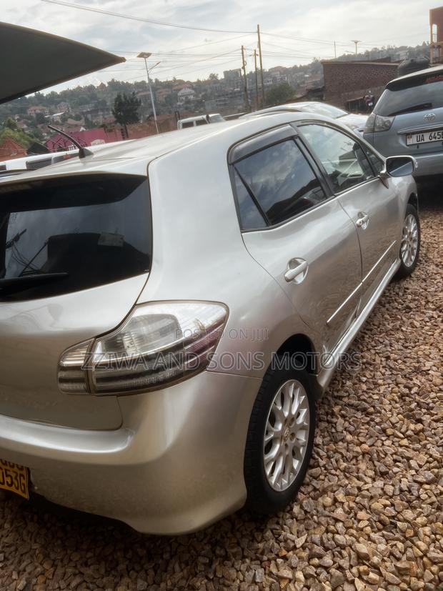 Toyota Blade 2003 Silver