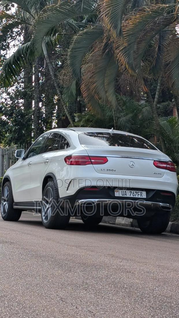 Mercedes-Benz GLE-Class GLE 350d 4MATIC 2017 White