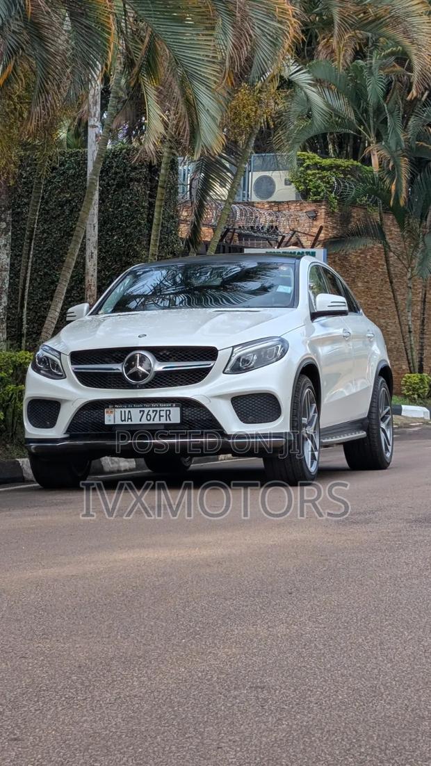 Mercedes-Benz GLE-Class GLE 350d 4MATIC 2017 White