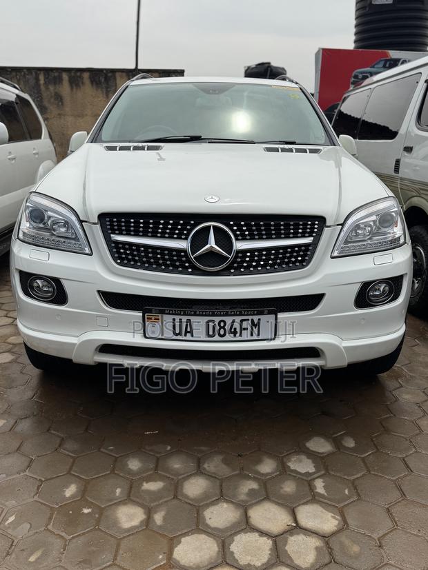 Mercedes-Benz M Class 2009 White
