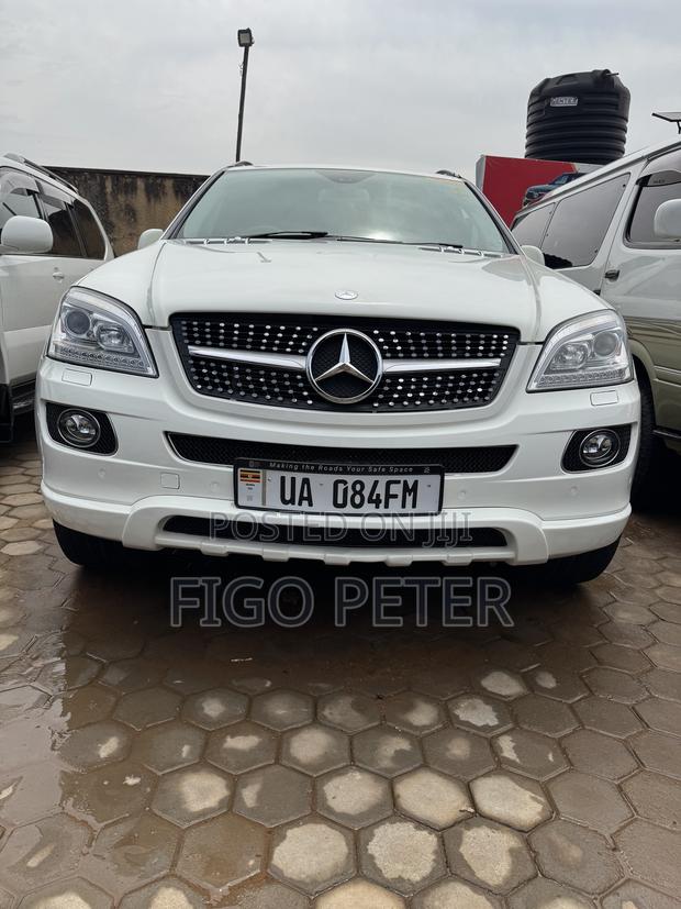 Mercedes-Benz M Class 2009 White