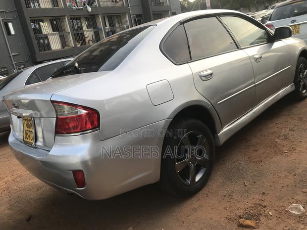 Subaru Legacy 2008 Silver