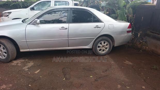 Toyota Mark II 2.0 RWD 2001 Gray