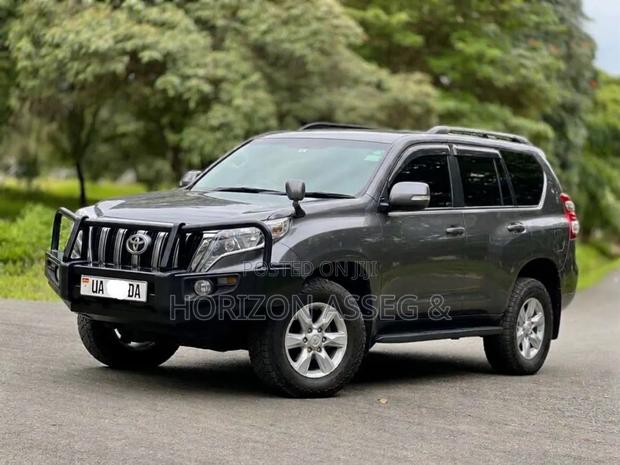 Toyota Land Cruiser Prado 2016 Teal