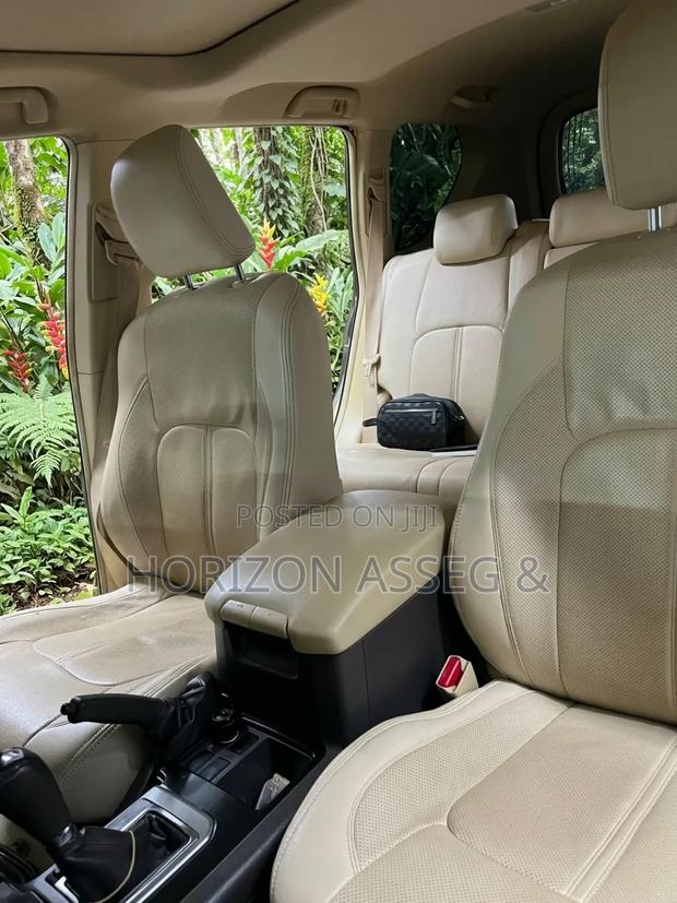 Toyota Land Cruiser Prado 2016 Teal