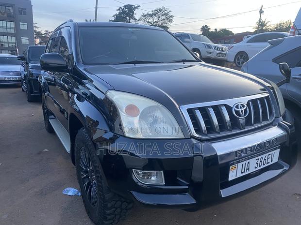Toyota Land Cruiser Prado 2016 Black