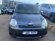 Toyota Sienta 2016 Black for sale