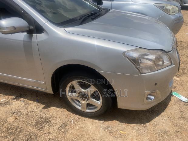 Toyota Premio 2017 White