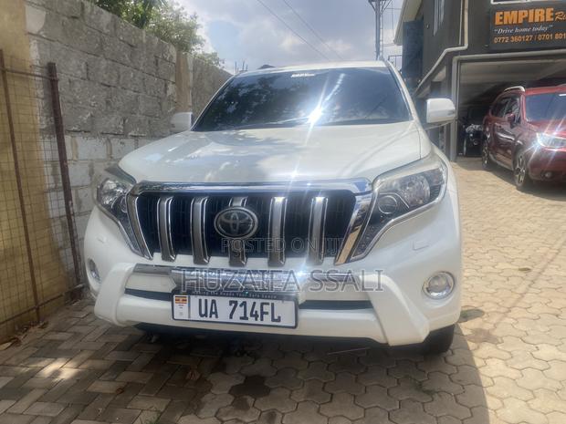 Toyota Land Cruiser Prado 2018 White