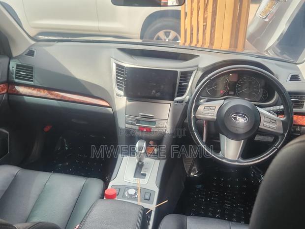 Subaru Legacy 2011 Black