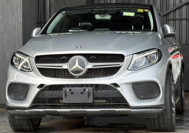 Mercedes-Benz GLE-Class GLE 350d 4MATIC 2017 Silver