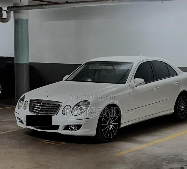 Mercedes-Benz E320 2007 White