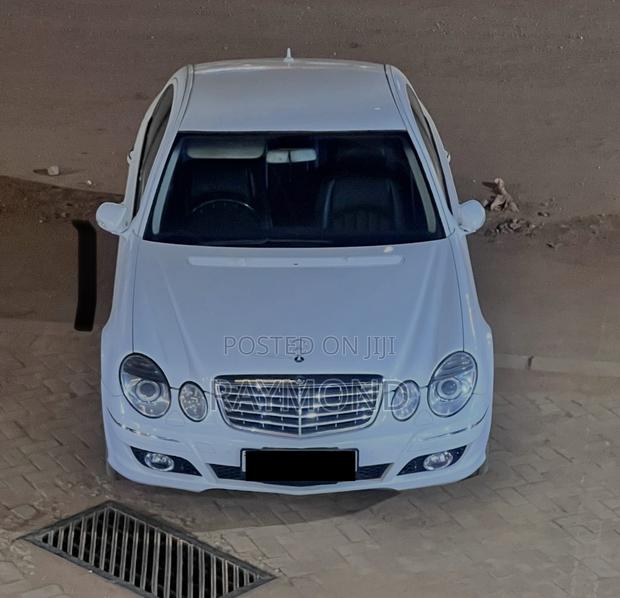Mercedes-Benz E320 2007 White