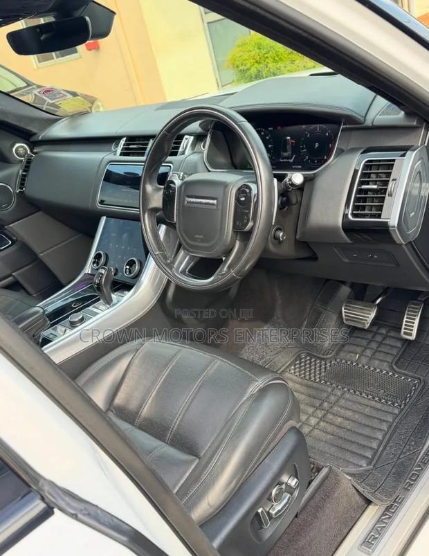 Land Rover Range Rover Sport 2018 White