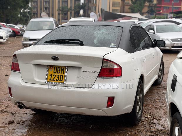 Subaru Legacy 2008 White