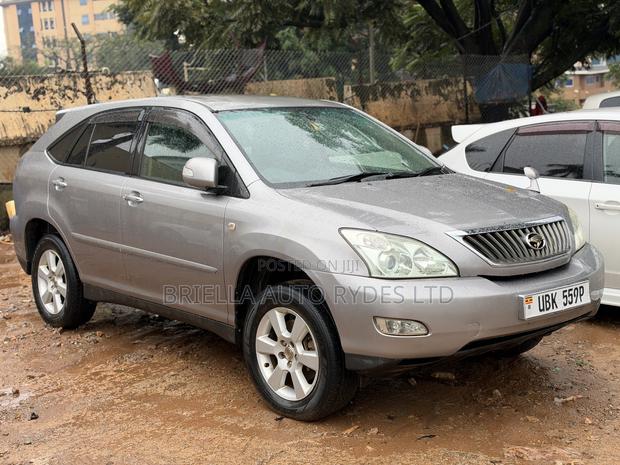 Toyota Harrier 2009 Silver