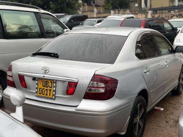 Toyota Premio 2006 Silver