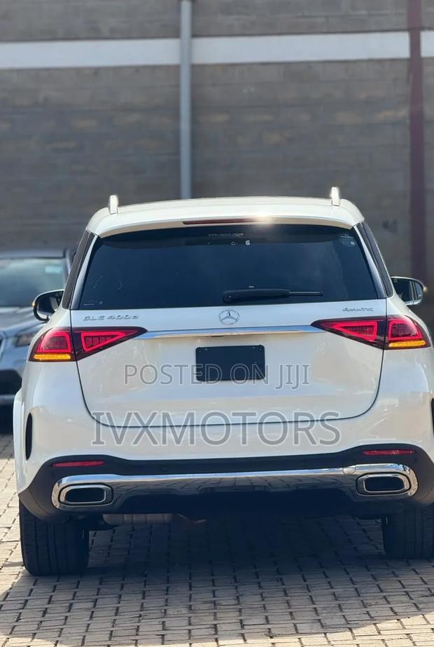 Mercedes-Benz GLE-Class GLE 400d 4MATIC 2020 White