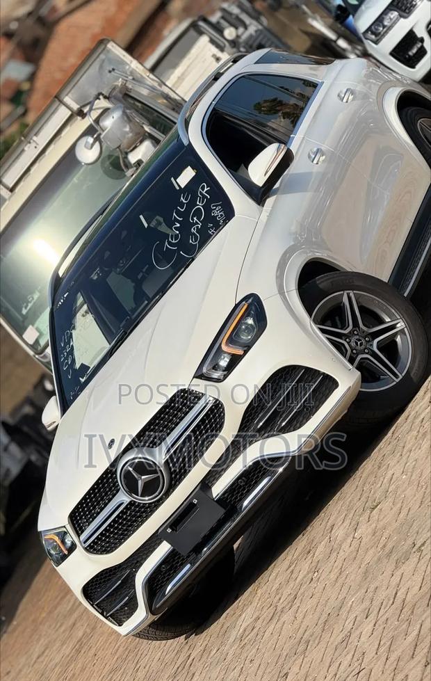 Mercedes-Benz GLE-Class GLE 400d 4MATIC 2020 White