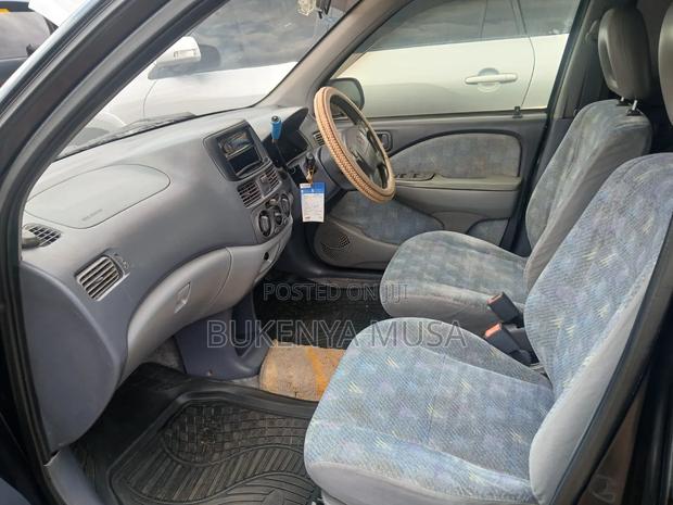 Toyota Raum 1997 Black
