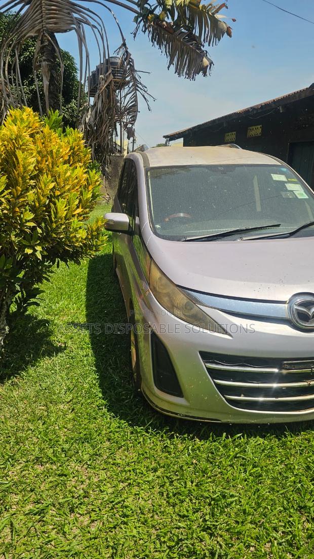 Mazda Biante 2008 Blue