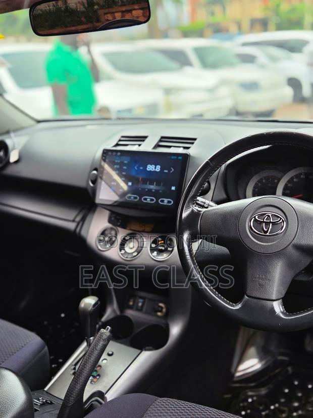 Toyota RAV4 2.4 2008 Silver
