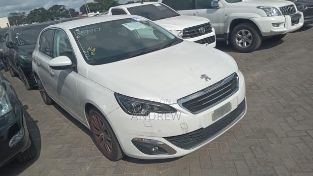 Peugeot 308 2016 White