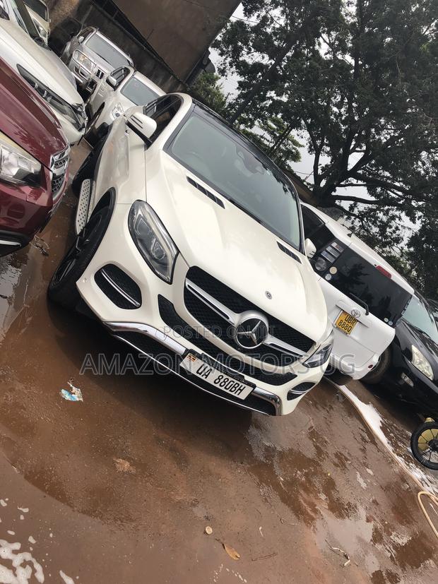Mercedes-Benz GLE-Class GLE 350d 4MATIC 2017 White