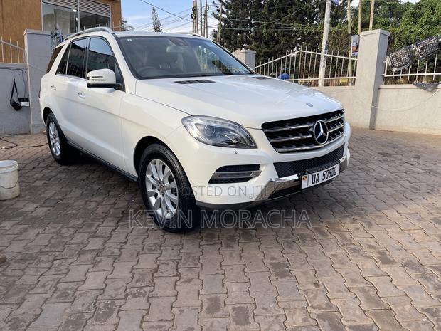 Mercedes-Benz M Class ML 350 BlueTEC 4Matic 2013 Blue