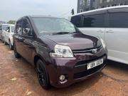 Toyota Sienta 1.5 AWD 2012 Maroon for sale