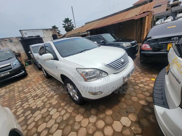 Toyota Harrier 2008 White
