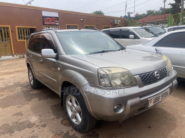 Nissan X-Trail 2009 Silver