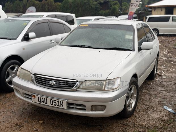 Toyota Premio 2001 Silver