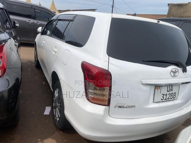 Toyota Corolla Fielder 2012 White