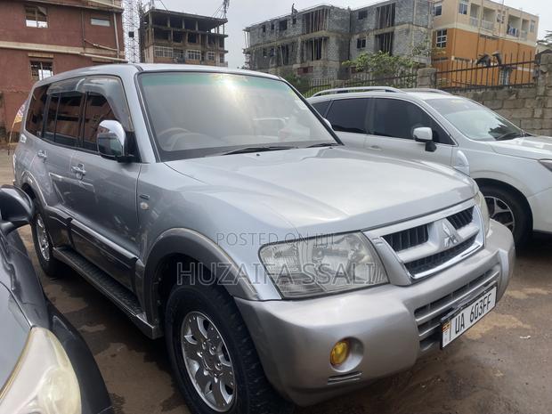 Toyota Land Cruiser Prado 2008 White