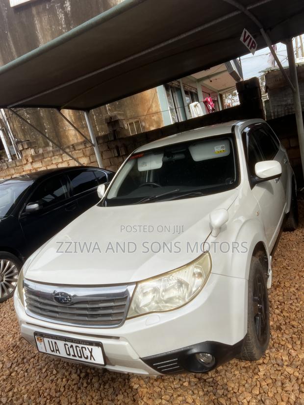 Subaru Forester 2009 White
