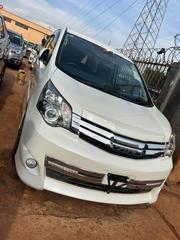 Toyota Noah 2.0 AWD (7 Seater) 2017 White for sale