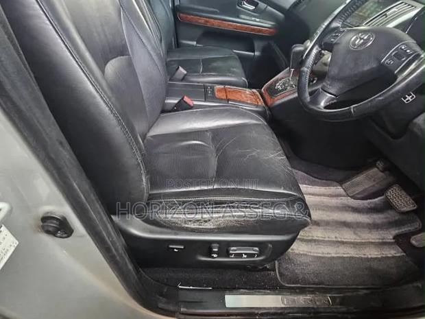 Toyota Harrier 2010 Silver