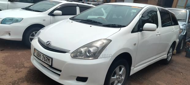 Toyota Wish 2008 White